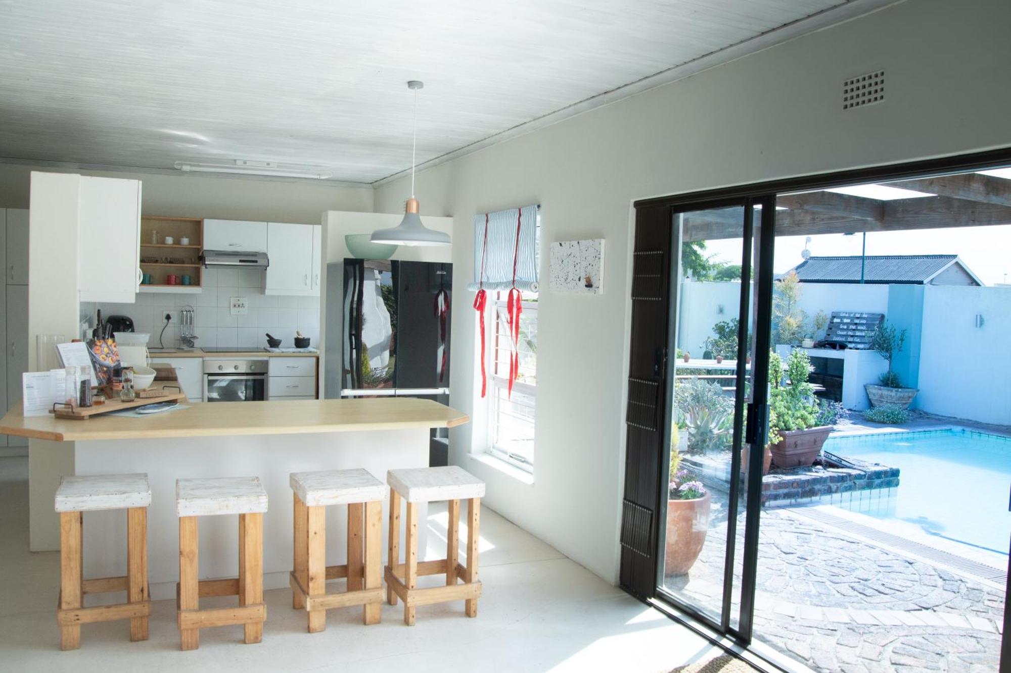 Отель Langebaan-On-Sea Экстерьер фото